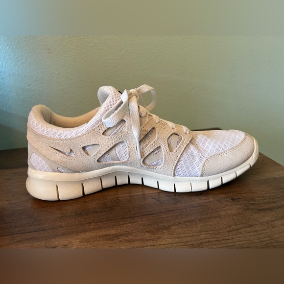 Women’s Nike Free Run 2 White/Black/Light Bone/Phantom Size 8.5 - Picture 9 of 14